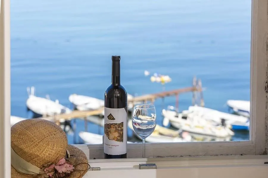 Apartment Tesla With Sea View Πόρετς 0*,  Κροατία